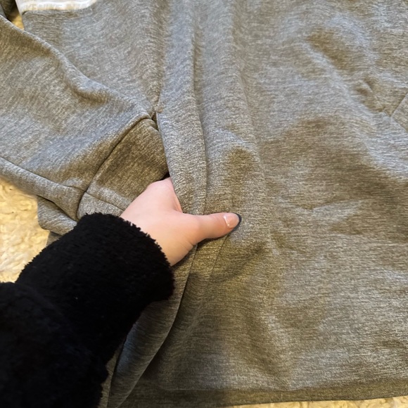 SOLD ON MERCARI - Picture 2 of 7